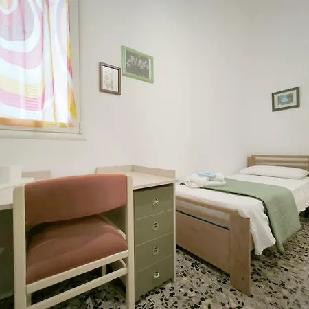 Domus Petrosa Bed & Breakfast *