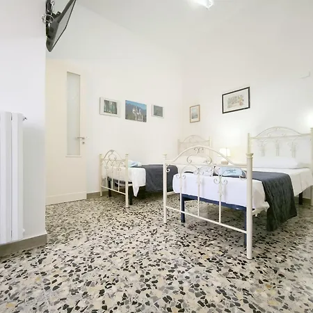 Domus Petrosa
