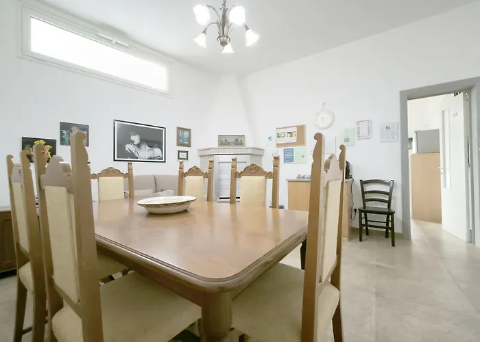 Domus Petrosa 3* Sannicola