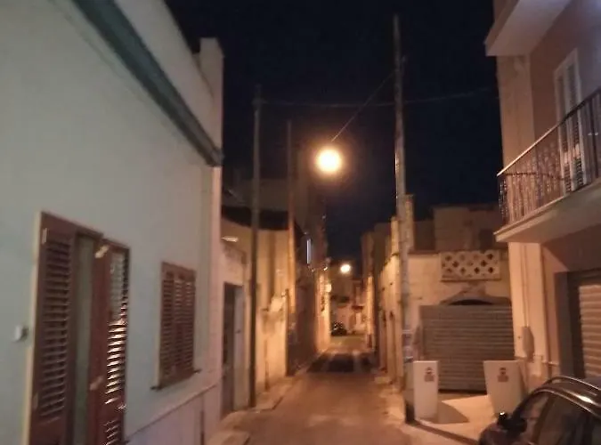 Domus Petrosa Bed & Breakfast 3*